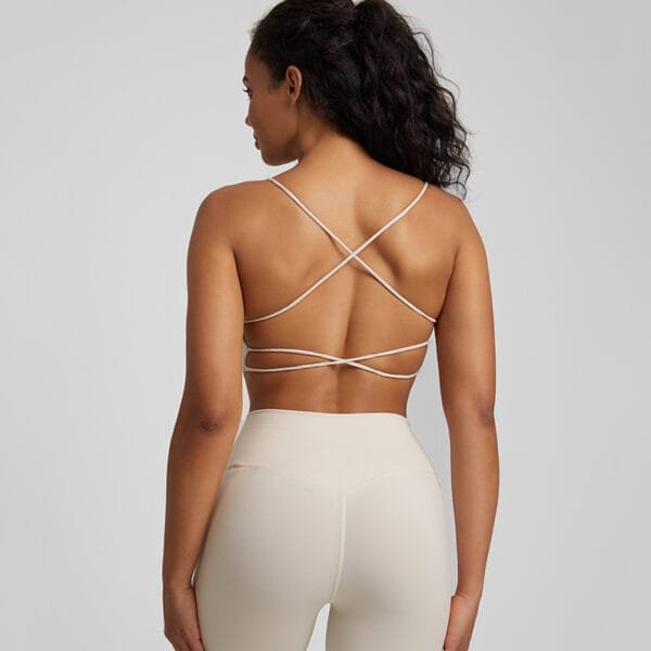 Factory Manufacture Hot Selling Backless Butter Soft Yoga Fitness Sports Gym Bra With Thin Straps - Image 10