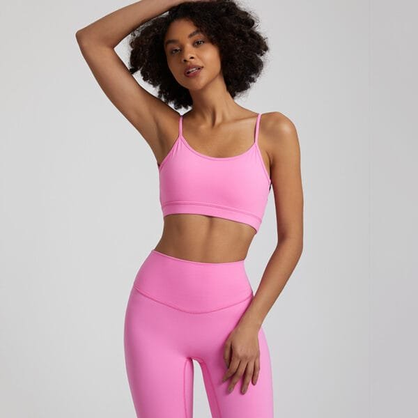 Guangzhou Manufacturing Customized Beautiful Butterfly Back Sexy Yoga Gym Fitness Sports Bra - Image 3